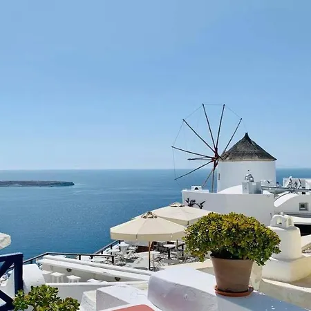 Evilio Apartment Oia (Santorini)