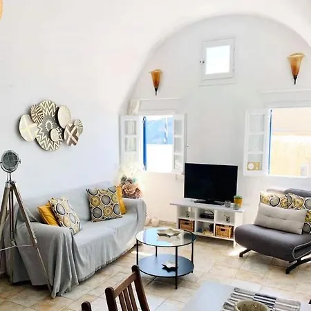Evilio Houses דירה *