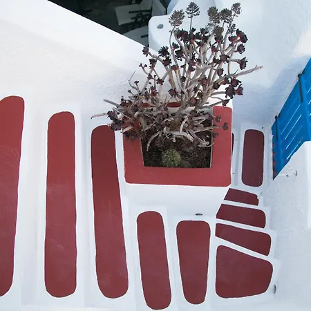 依维里奥公寓酒店 *