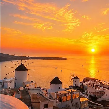 Evilio Santorini Apartman *