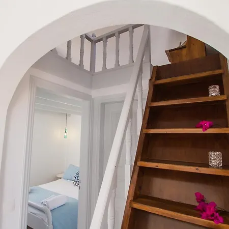 Evilio Santorini *
